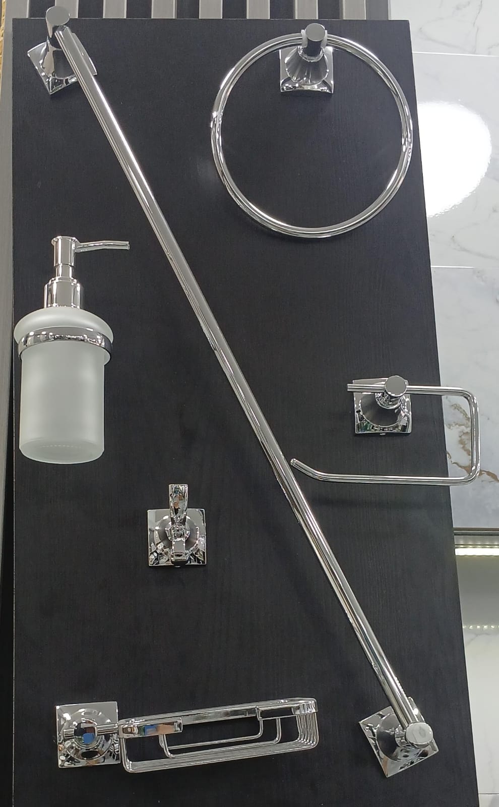 Set de Accesorios Cuadrado x6 Piezas Cromado