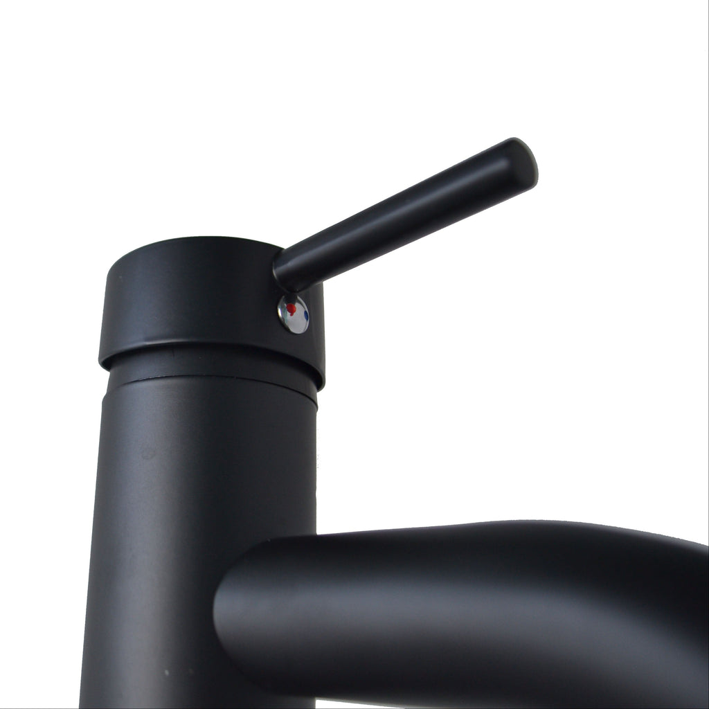 Griferia Tubular Baja Monocontrol Negra